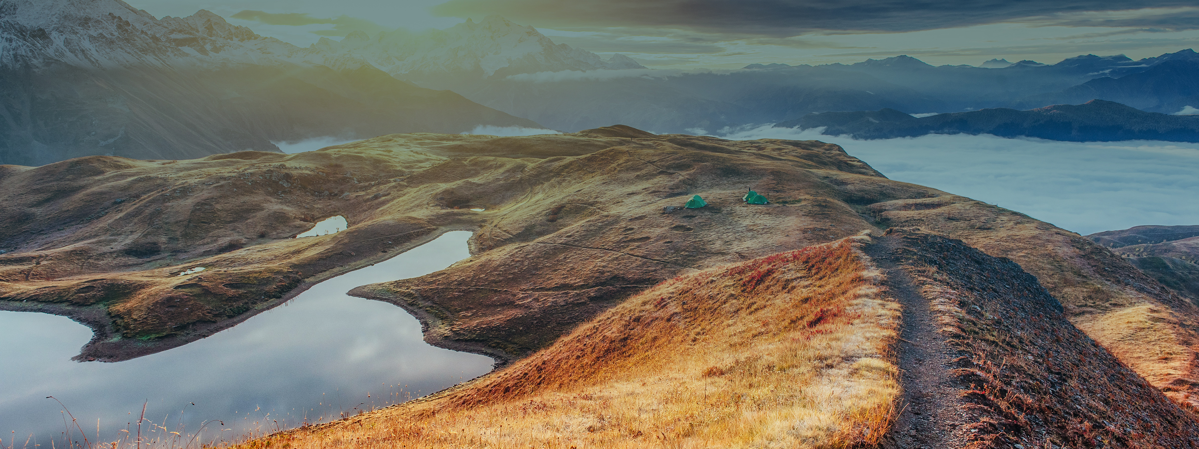 The path leading ridge pass Goulet at sunset.